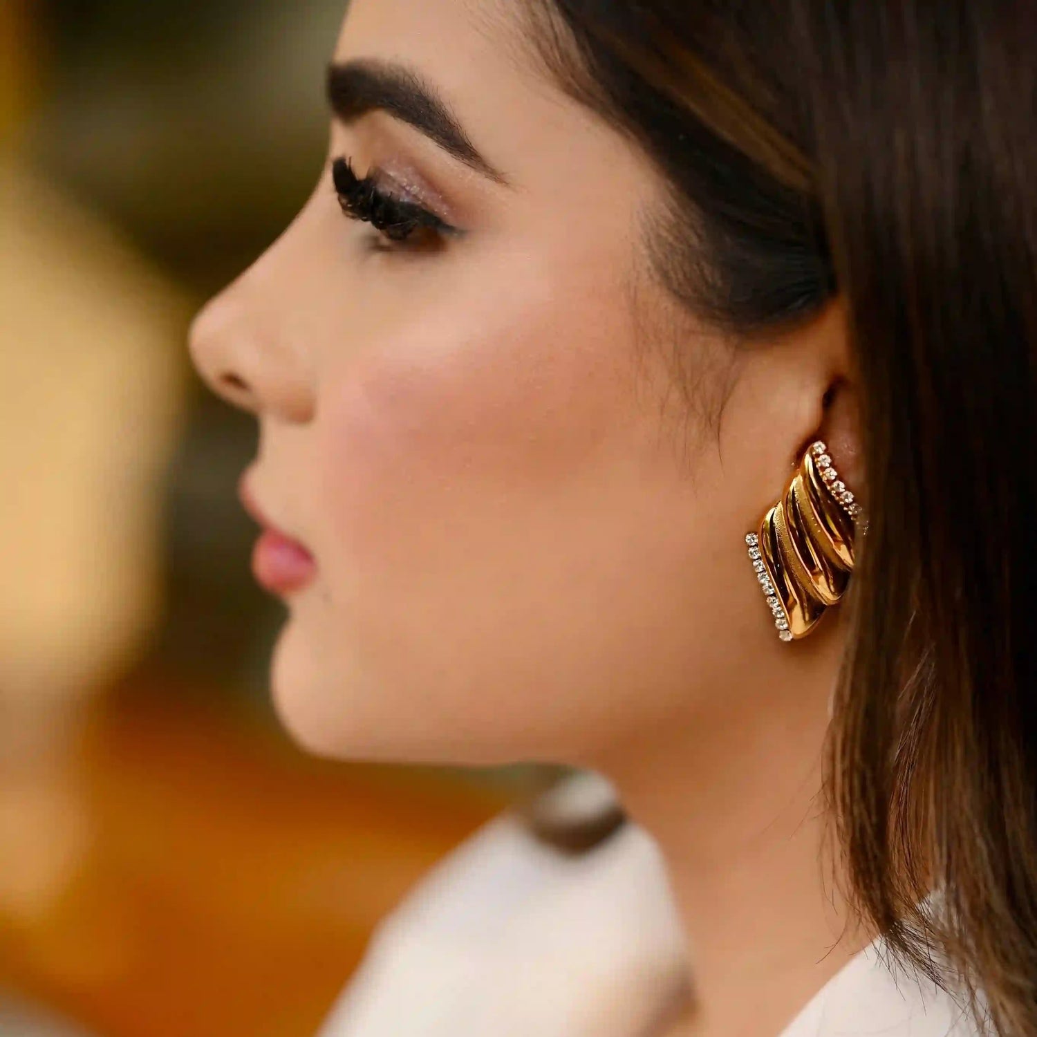 Jewelry for Pakistani Doctors and Healthcare Workers β Learn What Actually Works at Mithra and Co Official