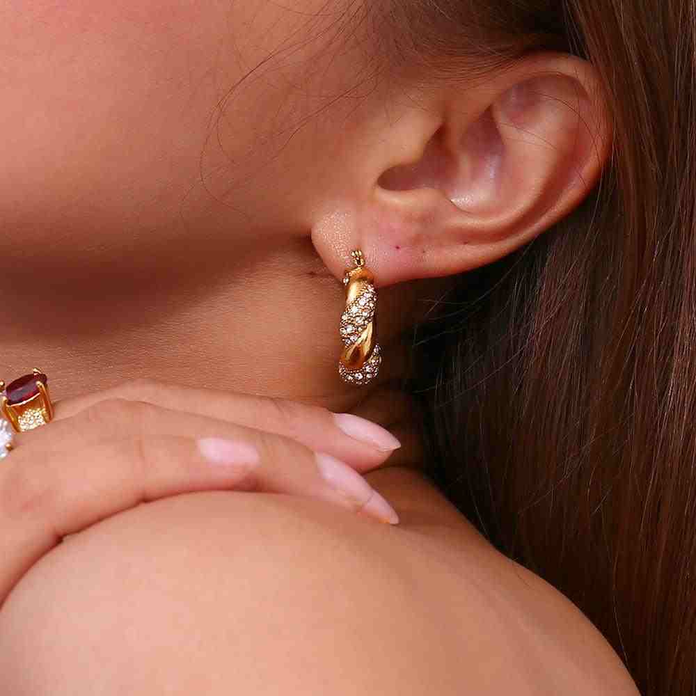 18k Gold plated Donna Crystal Twisted Earring Shop Online - Mithra and Co.