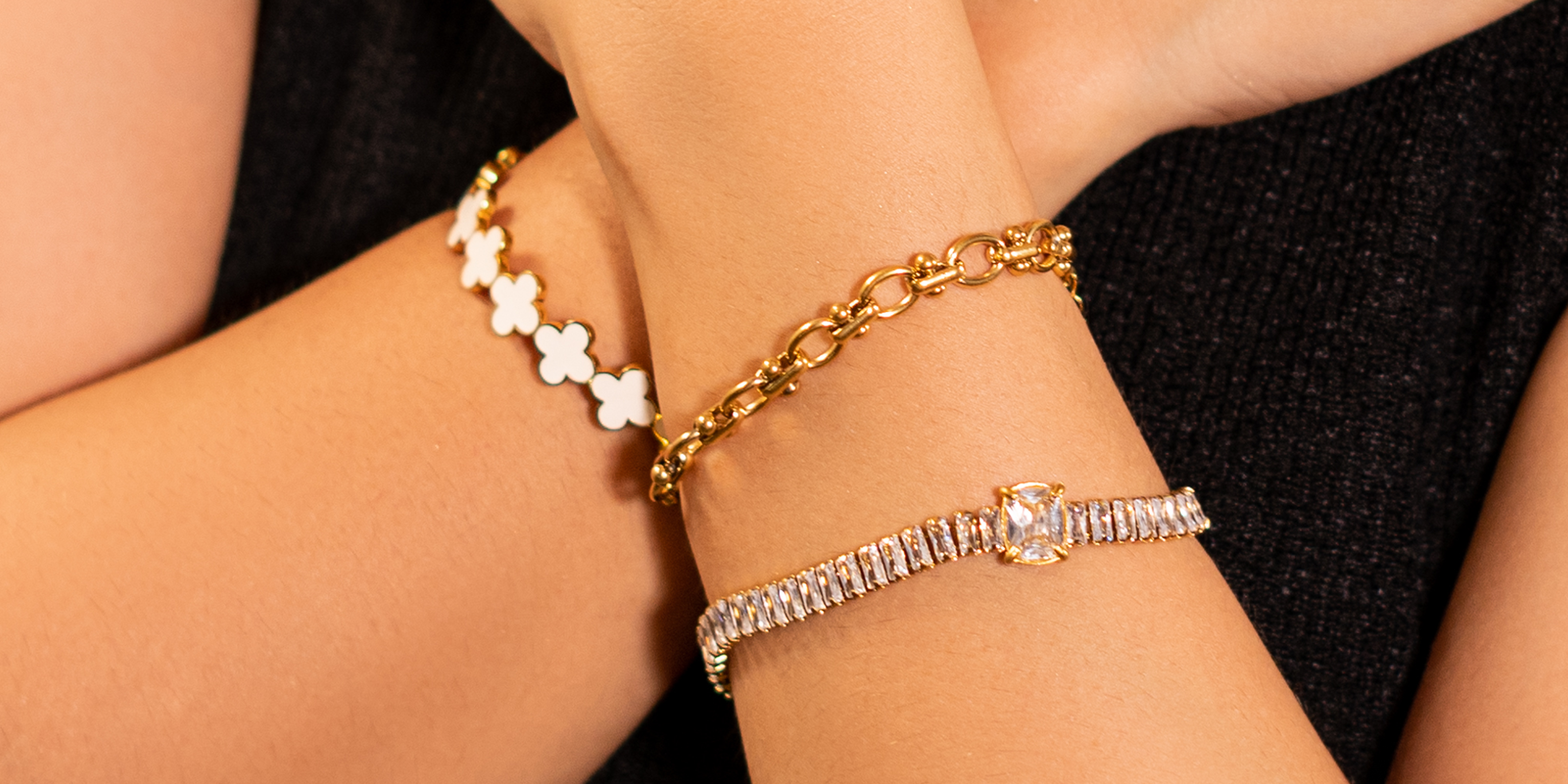 Shop 18k Gold Plated Charm Bracelets for Women Online in Pakistan