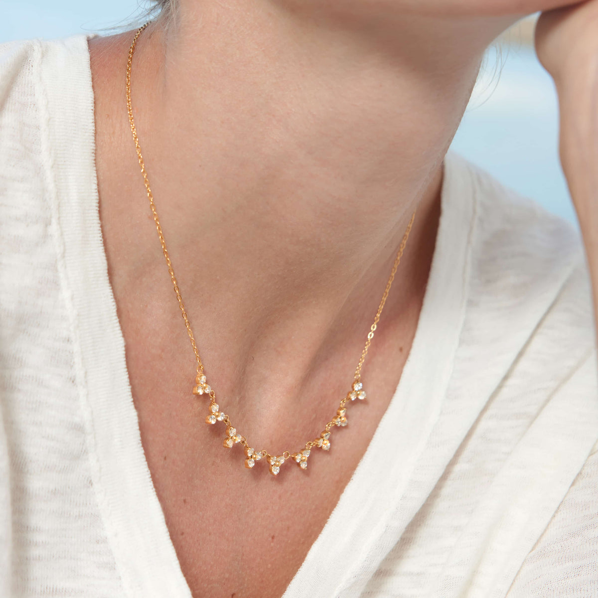 Trefoil Garland Necklace
