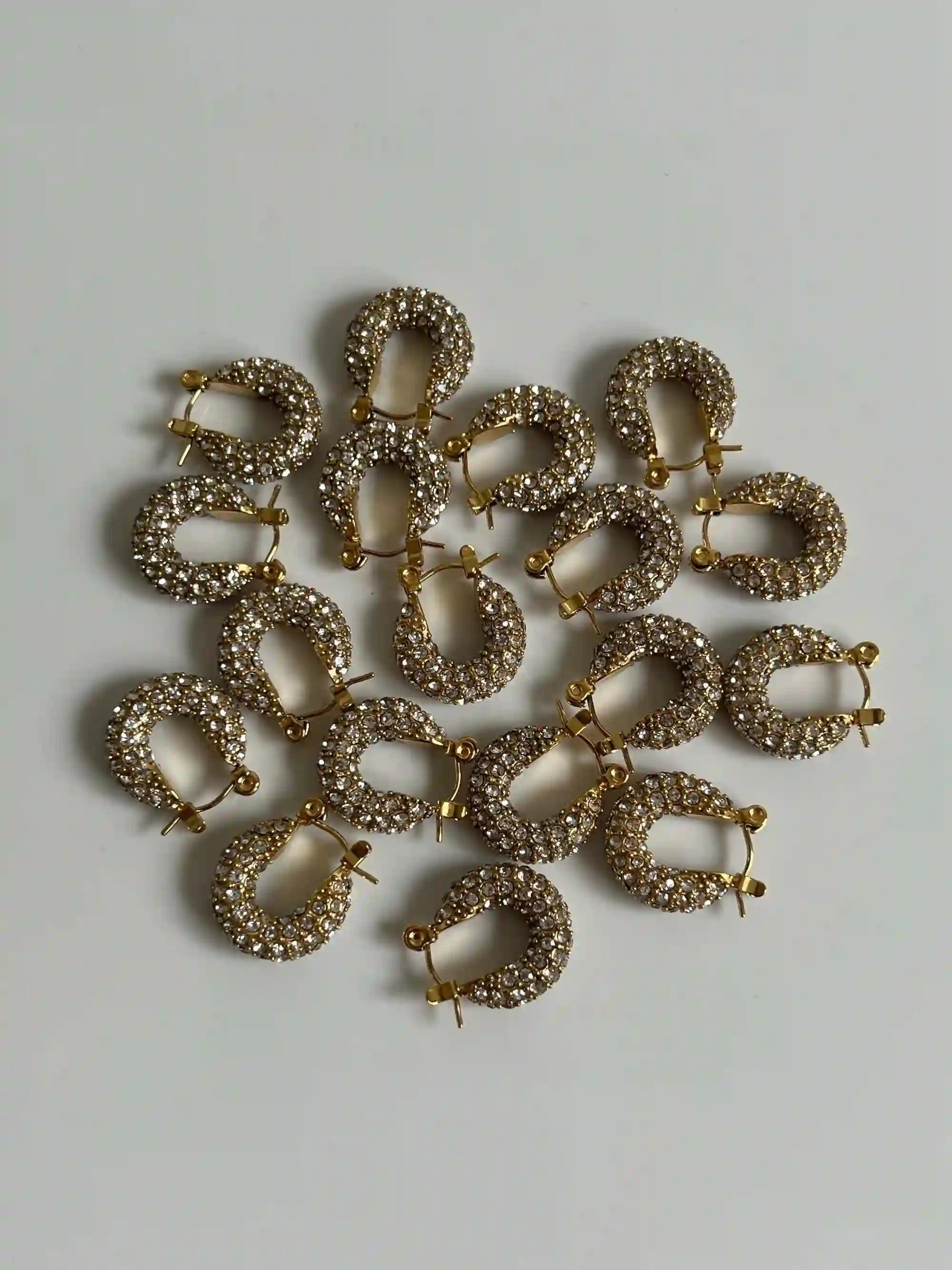Buy Waterproof 18k Gold plated Arlo Small at Mithra and Co.