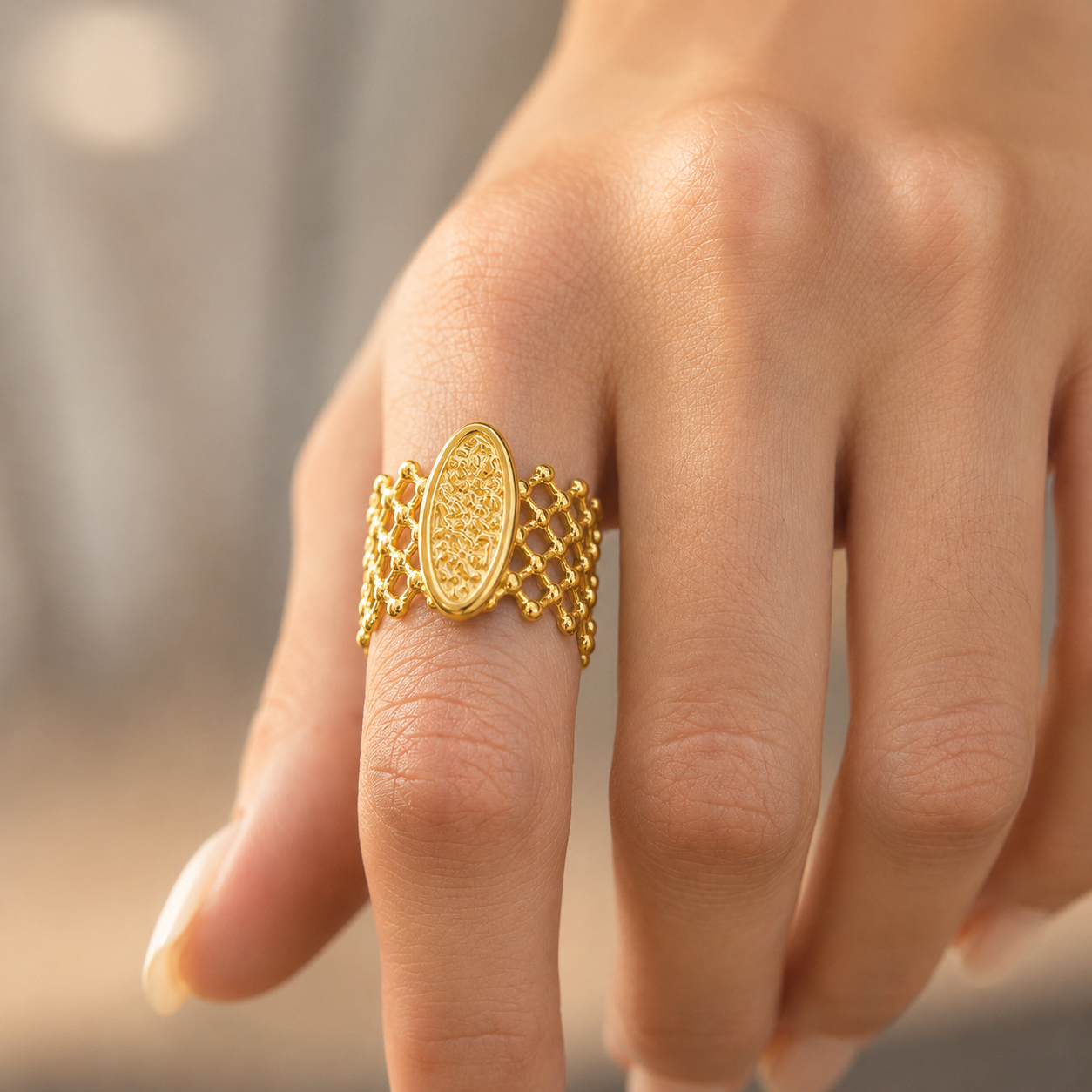 Lyra Mesh Ring
