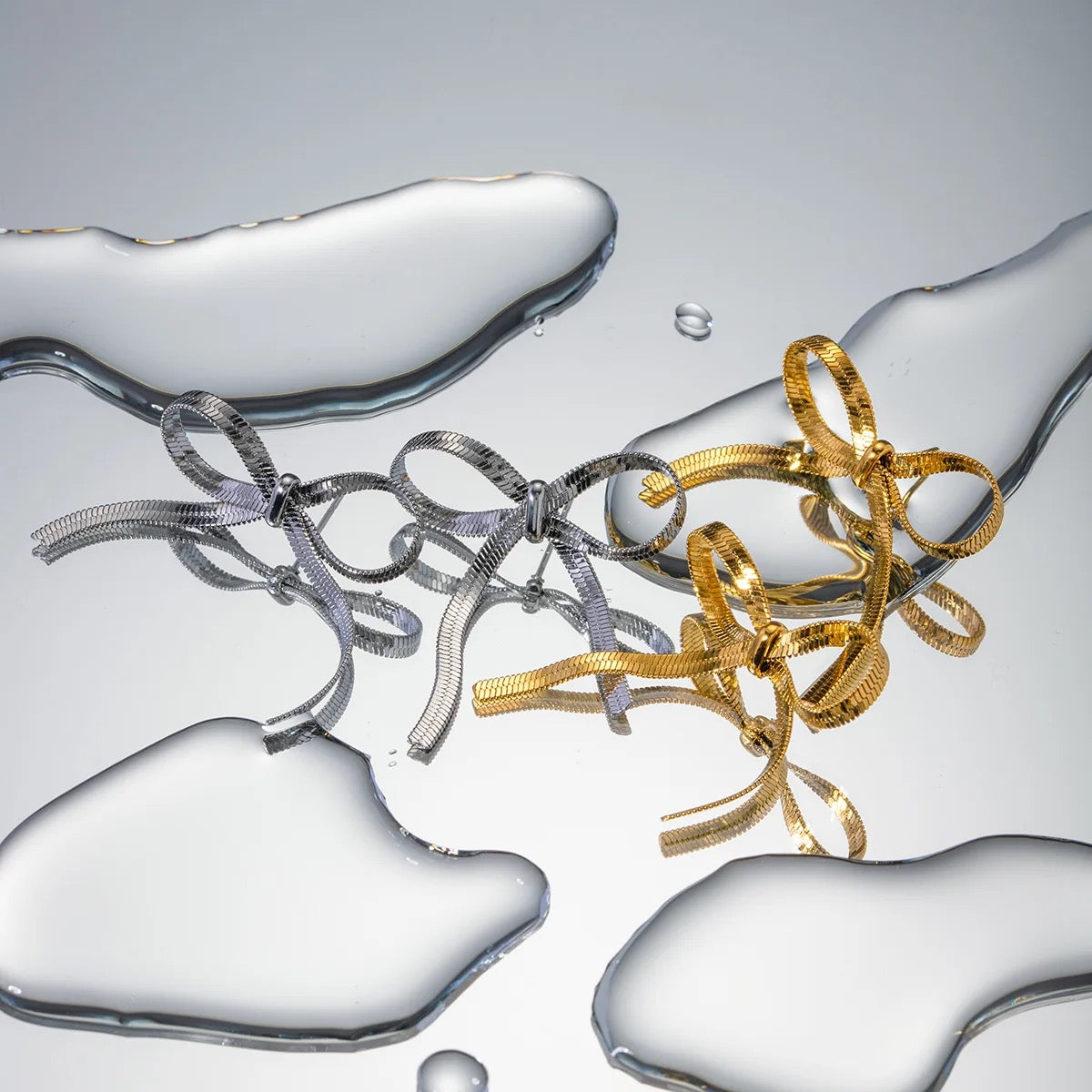 Buy Gold Knot online at Mithra and Co.