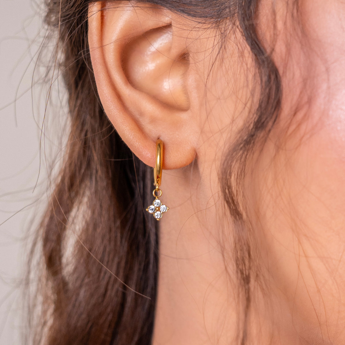 Clover Hoop & Stud Earrings Set