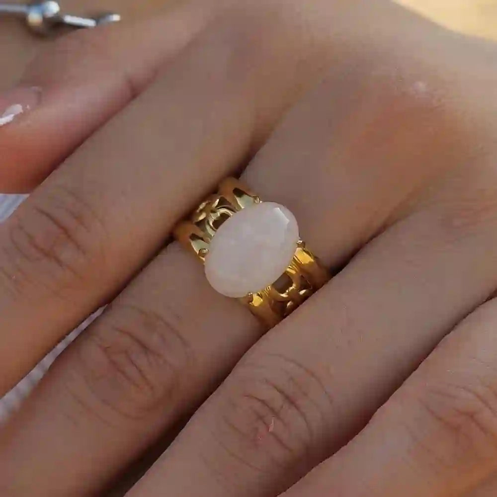 Tacha Ring